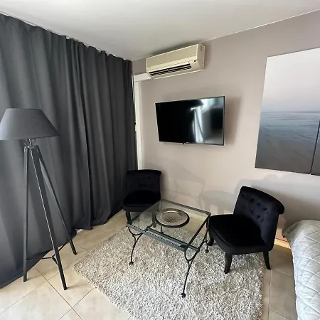 Palm Beach Apartman *